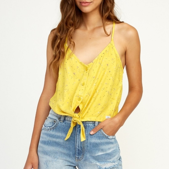 RVCA Tops - RVCA Your Escape Racer back tie front crop tank XL